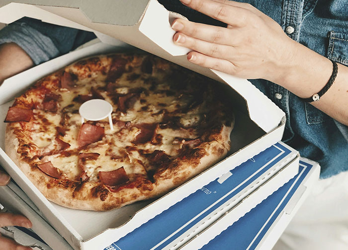 30 Times People Cheated The System After Finding Insane Loopholes