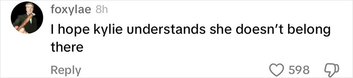 "Rude" Demi Moore Awkwardly Ignores Kylie Jenner After Golden Globes Win: "This Is Actually Sad"