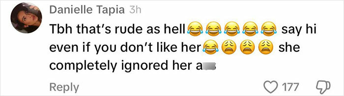 "Rude" Demi Moore Awkwardly Ignores Kylie Jenner After Golden Globes Win: "This Is Actually Sad"