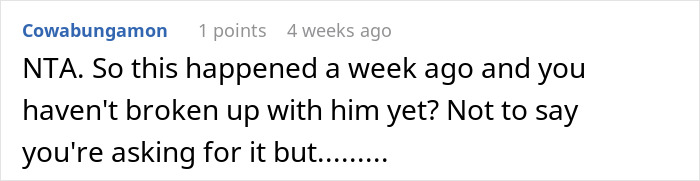 Reddit comment discussing relationship advice for not paying on boyfriend's birthday dinner.