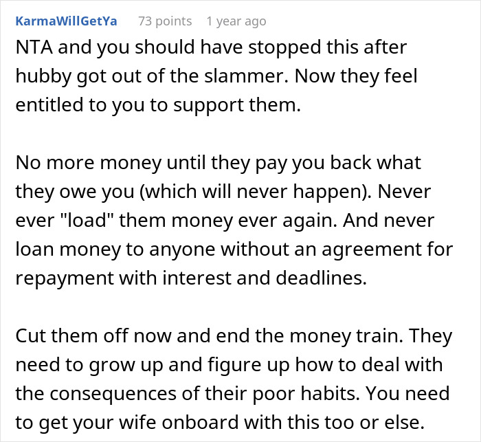 User comment discussing financial support issues related to hospital expenses for sister's childbirth.
