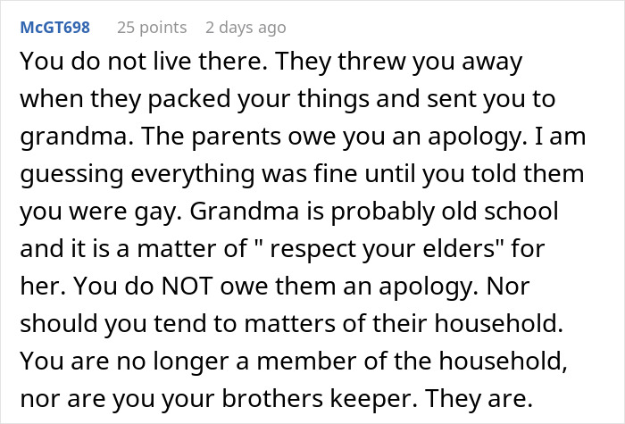 Reddit comment discussing family conflict and refusal to help parents after being told to leave.