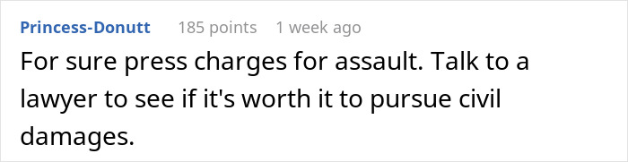 Comment advising legal action after bartender refuses tip.