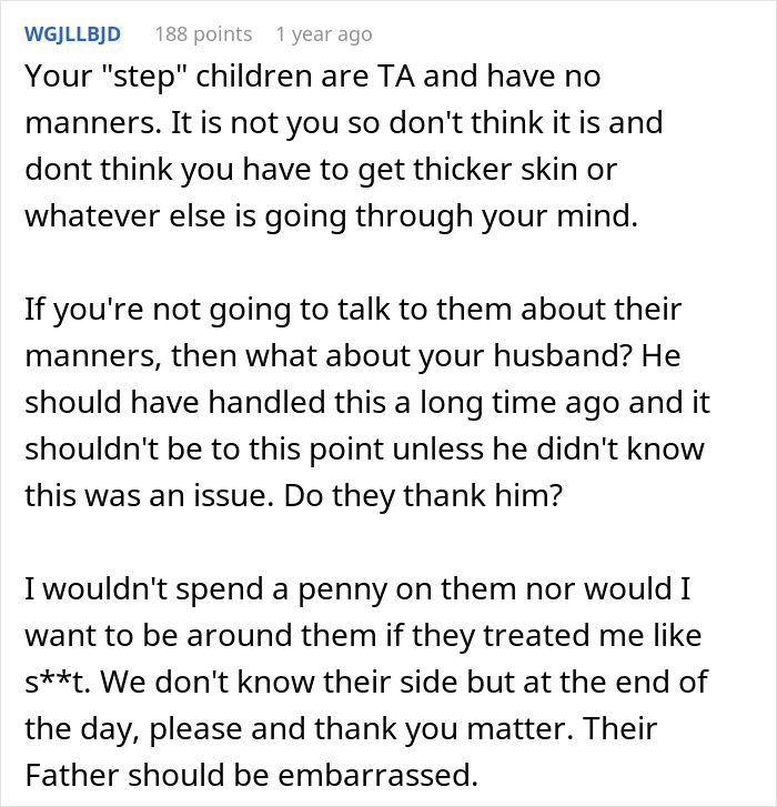 Woman Devastated After Adult Step-Kids Ruin Her Joy Of Gift-Giving, Decides To Step Away