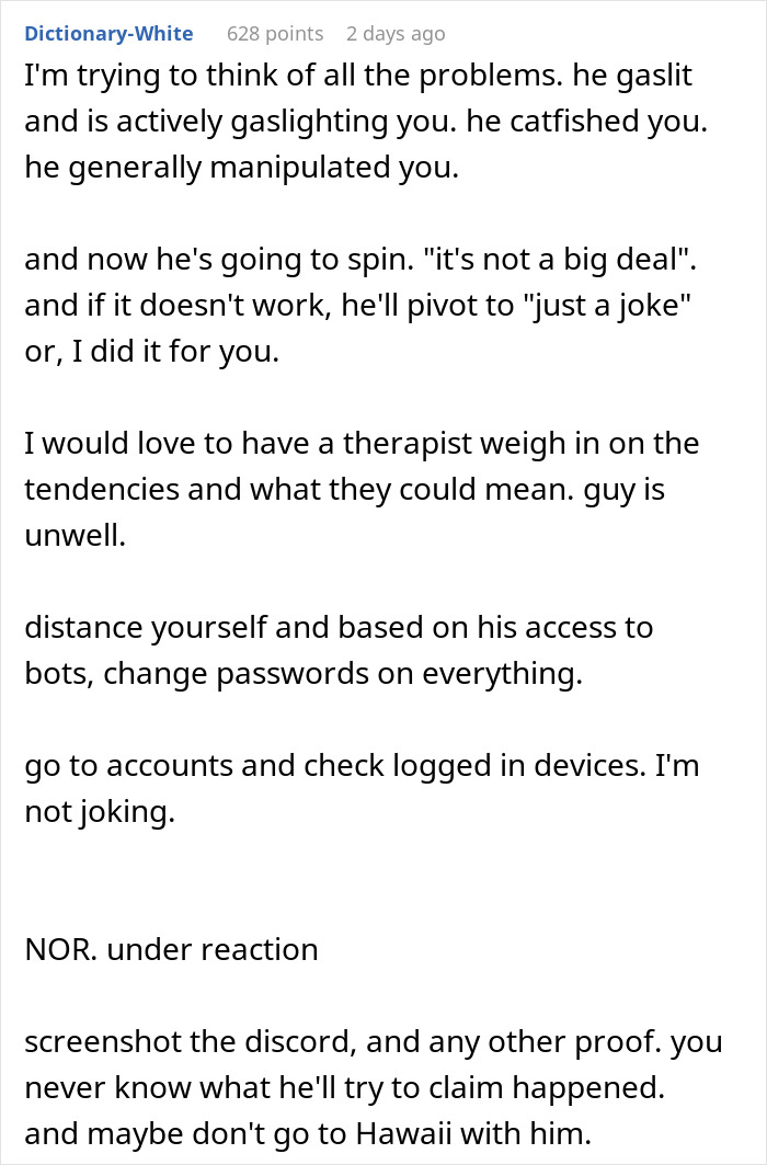 Reddit comment advising a woman about her manipulative boyfriend, mentioning gaslighting and catfishing behaviors. Reddit comment advising a woman about her manipulative boyfriend, mentioning gaslighting and catfishing behaviors.