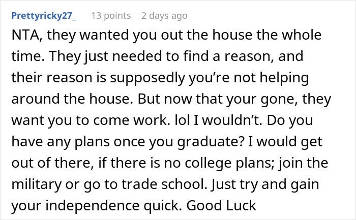 Text exchange discussing independence and parental expectations, mentioning options after graduation.