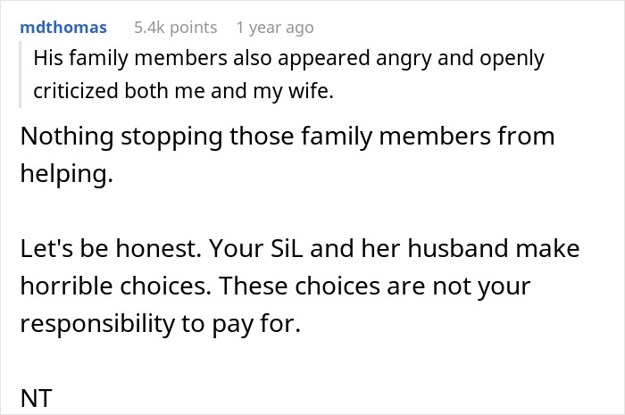 Reddit comment discussing family tensions and hospital expenses for a sister's childbirth.