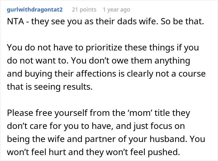 Woman Devastated After Adult Step-Kids Ruin Her Joy Of Gift-Giving, Decides To Step Away