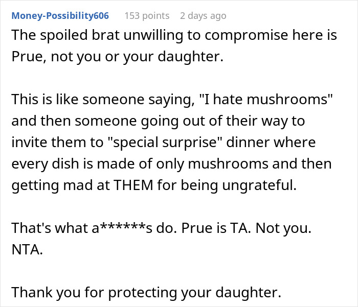 Comment criticizing a pink-themed party planned for a child who dislikes pink, highlighting poor planning.