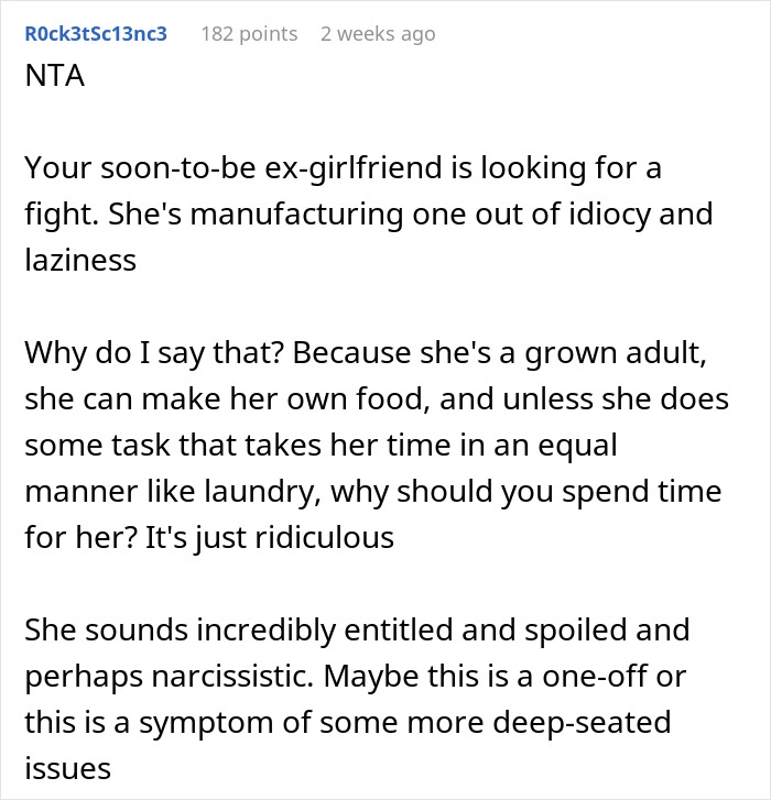Reddit comment discussing vegetarian wife upset over meat-free meal prep situation. Reddit comment discussing vegetarian wife upset over meat-free meal prep situation.