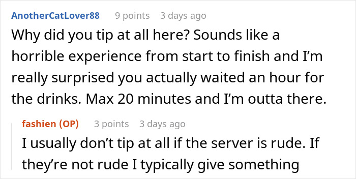 Reddit comments discussing tipping 10% for poor service at a restaurant. Reddit comments discussing tipping 10% for poor service at a restaurant.