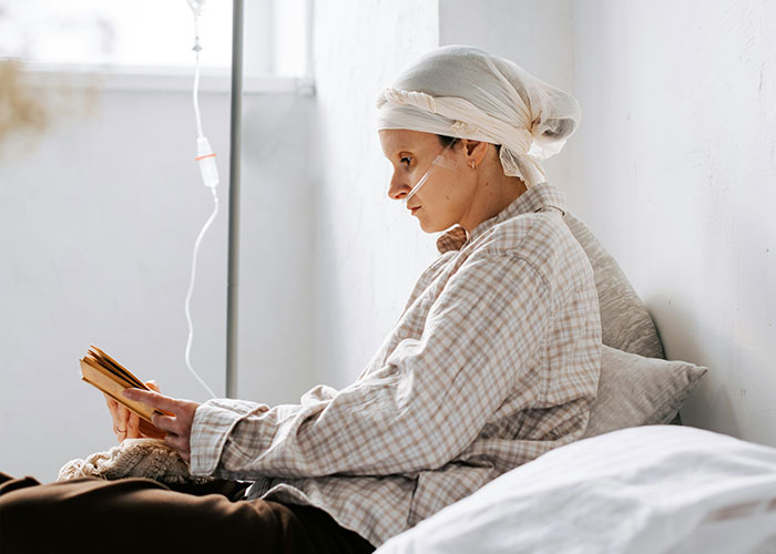 “They're Not Dead Until They're Warm”: 30 Medical Facts That Should Come With A Warning Label