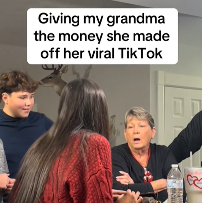 &ldquo;I Didn&rsquo;t Make Any Money&rdquo;: Granddaughter Surprises Grandma With Viral TikTok Earnings