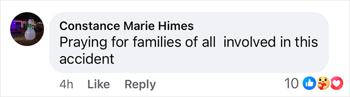 Comment offering prayers to families affected by American Airlines plane crash.