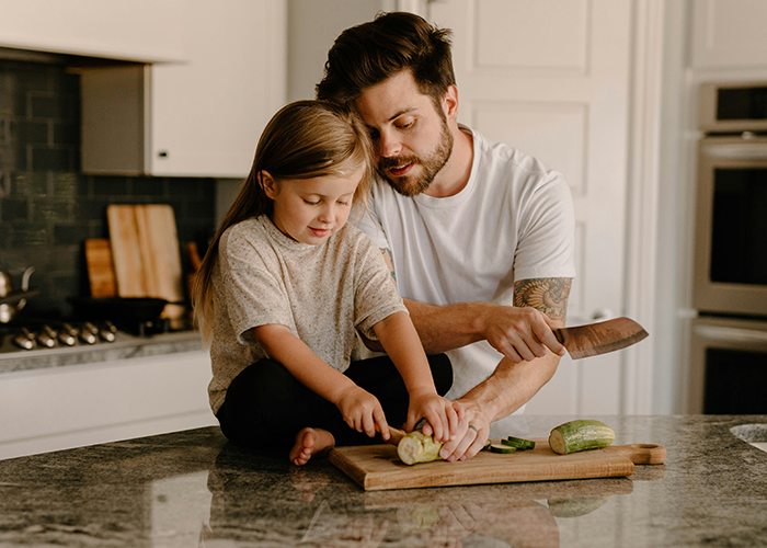 &ldquo;What&rsquo;s The Point Of Getting A New Wife&rdquo;: Man Defends Fiancee From His Mother, Kicks Her Out