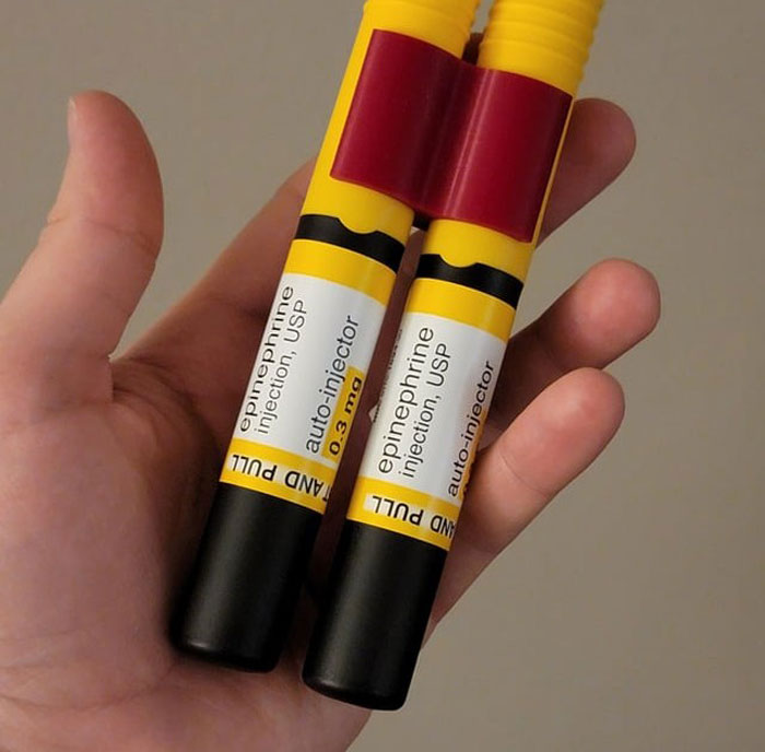 Woman Warns MIL About Son&rsquo;s Severe Allergy, MIL Brushes It Off And Plans A Peanut-Heavy Outing