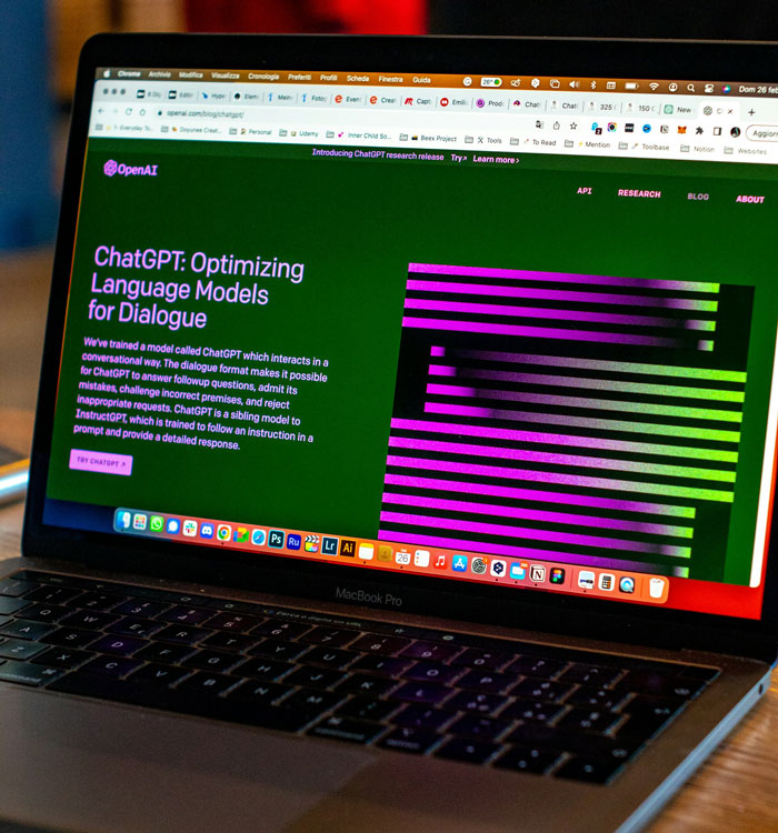 Person Uses AI To Apply To 1,000 Jobs While They&rsquo;re Sleeping, Shares The Results They Woke Up To