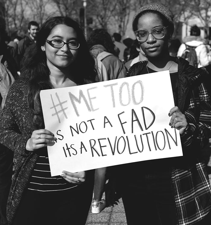 "I'm Horrified": People React To Neil Gaiman's Abuse Allegations As J.K. Rowling Speaks Out "I'm Horrified": People React To Neil Gaiman's Abuse Allegations As J.K. Rowling Speaks Out