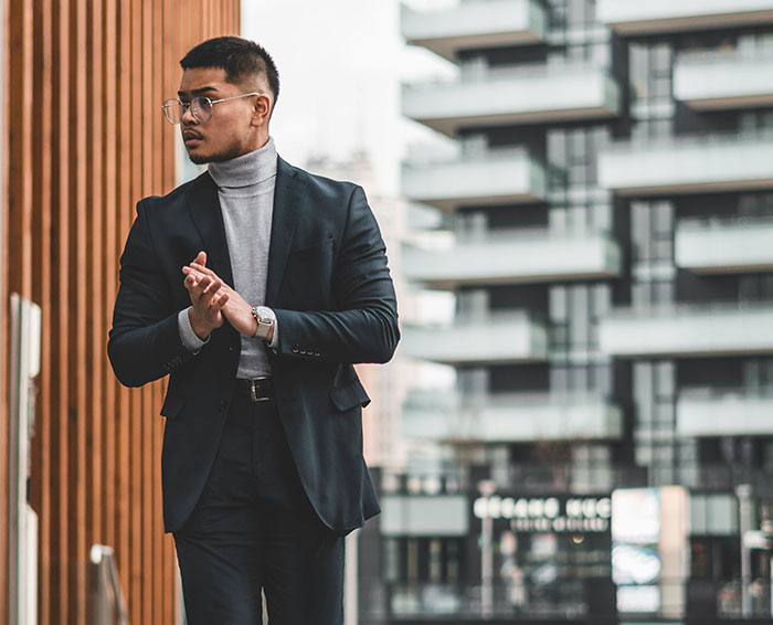 30 Popular Lies That People Keep Hearing Over And Over Again