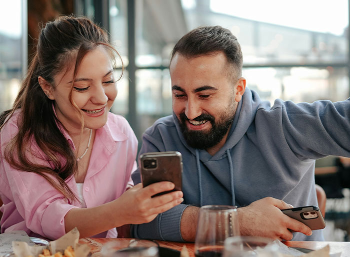 23 Comportamientos lamentables de personas que "tocaron techo" en el instituto