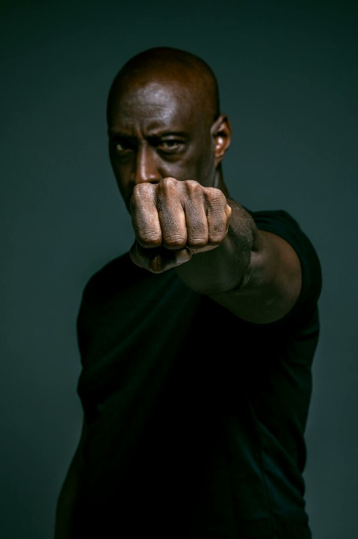 35 Posts Calling Out Social Norms That Should No Longer Be Accepted