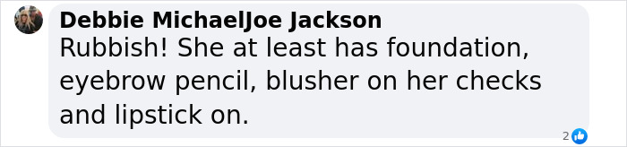 Comment discussing Pamela Anderson's makeup-free look at the 2025 Golden Globes.