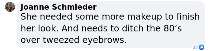 Text comment on Pamela Anderson's makeup-free look at the 2025 Golden Globes.