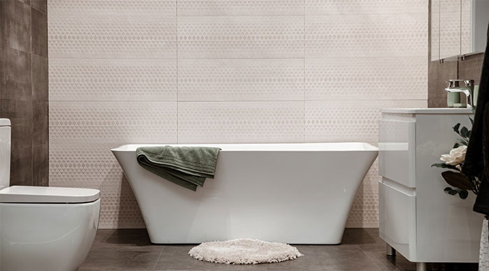 37 Women Share What Things Spotted In A Man's Apartment Were Instant Turn-Offs