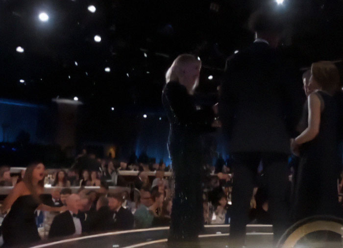 Viewers Stunned By Sof&iacute;a Vergara&rsquo;s Iconic Reaction After Losing Golden Globe To Jodie Foster