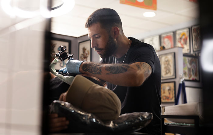 &ldquo;Shame&rdquo;: 9-Year-Old Girl Walks Out With American Flag Tattoo, Artist Faces Backlash