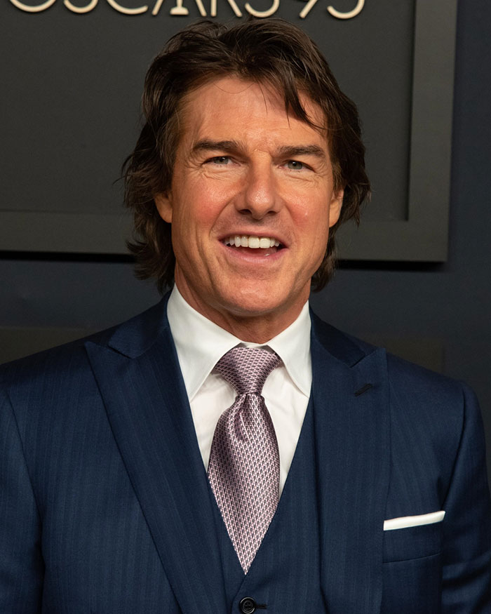 “This is NOT Tom Cruise”: Fans Stunned By The 62YO Actor's Dramatic New Look “This is NOT Tom Cruise”: Fans Stunned By The 62YO Actor's Dramatic New Look