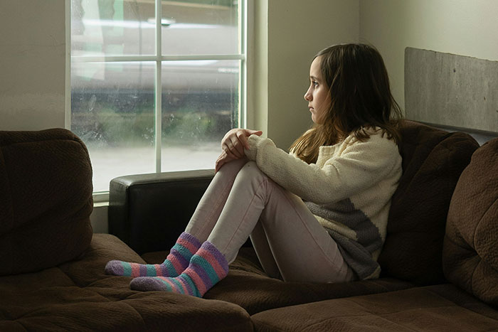 30 Disturbing Rules Parents Made Kids Follow That They Only Realized Were Weird Later On In Life