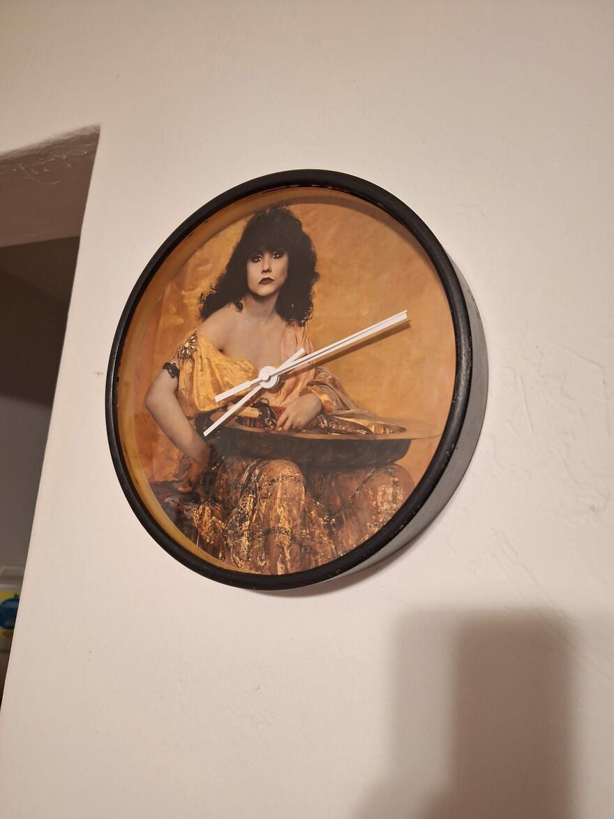 My Roommate Found This At A Goodwill In Scottsdale. Why Someone Would Give Up This Beautiful Art Is Beyond Me