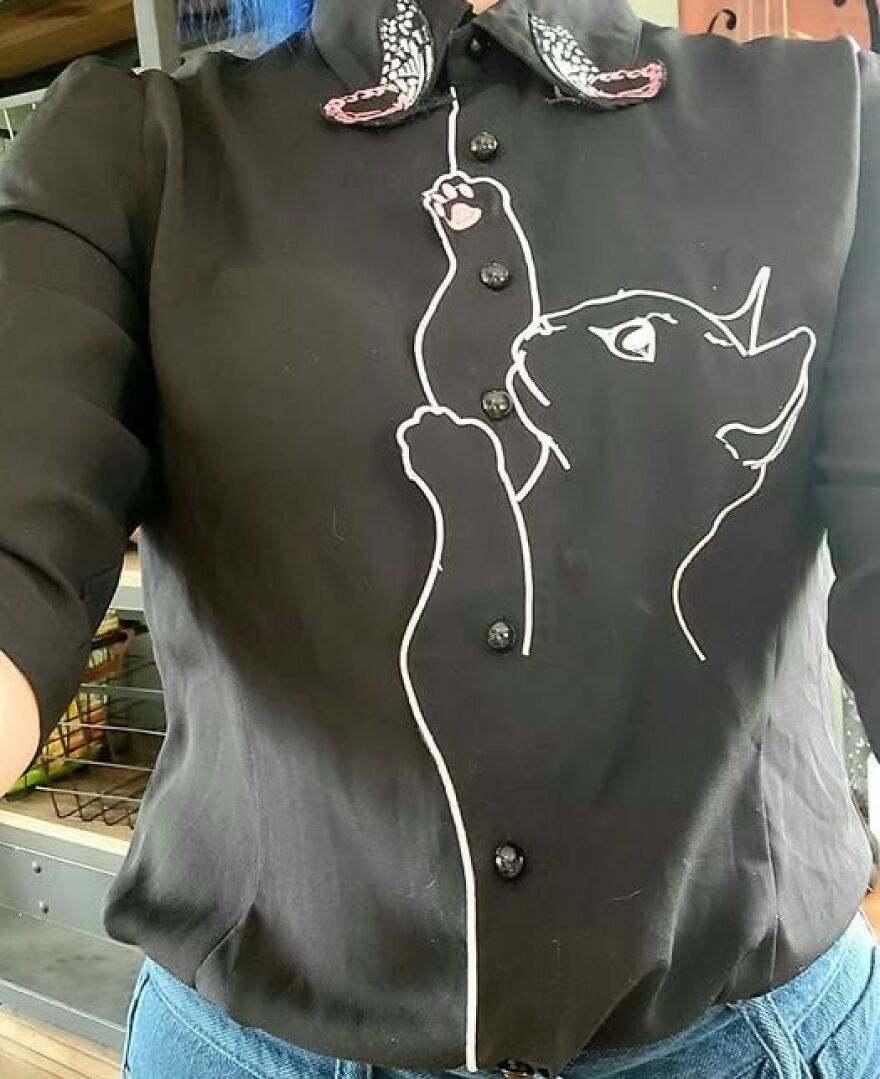 I Got This Incredible Shirt At My Favorite Thrift Shop On Sunday! I Wore It Out Of The Store, And I'm Obsessed