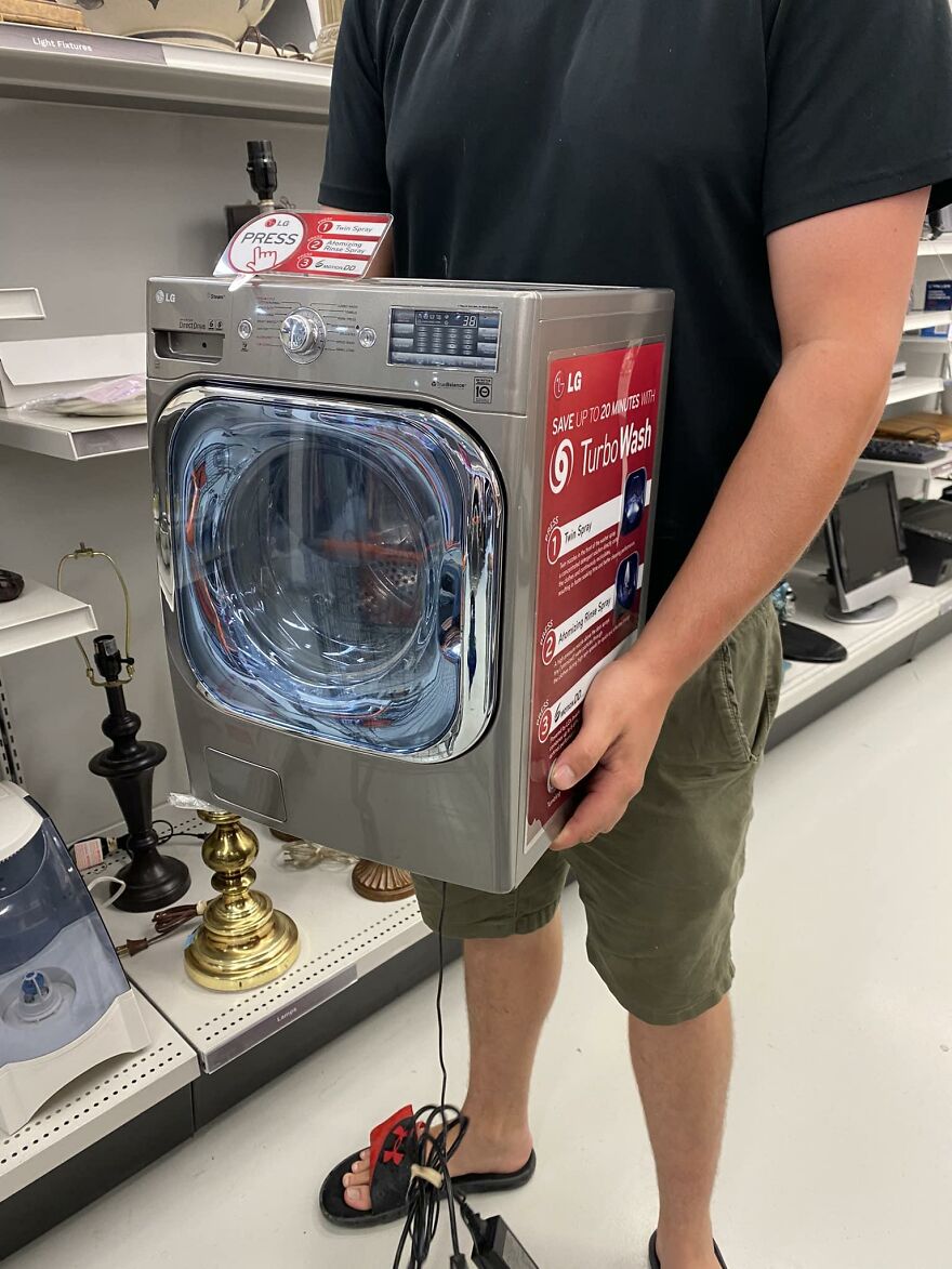 A Mini *working* Laundry Machine! Found & Left At Talize In Barrie, Ont