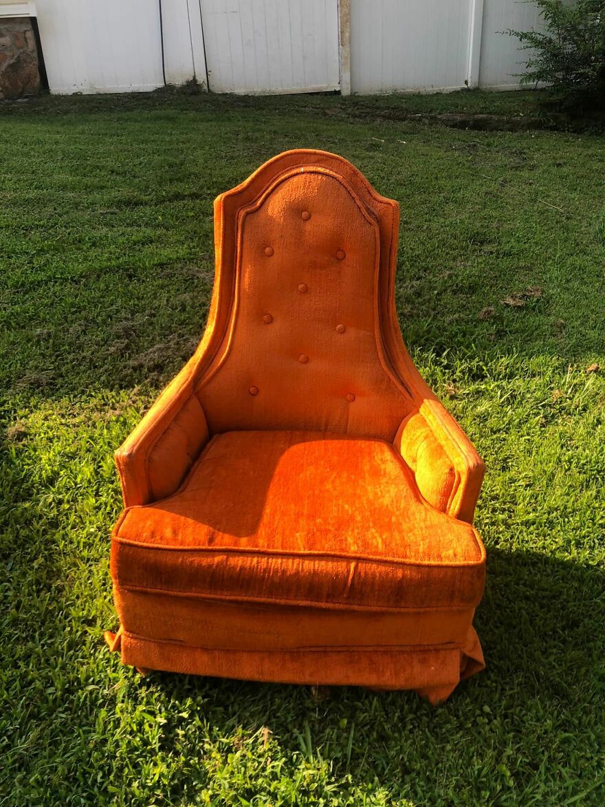 Got This Rare 70s Clubhouse Chair At The Thrift Yesterday!!