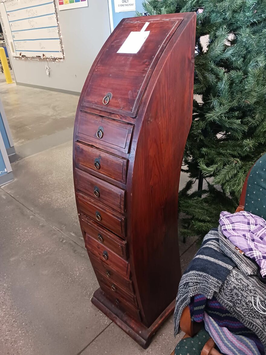 Found This Charming Curved Chest At A Goodwill In Southern, Ky For $50 Today! Totally In Love