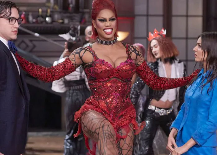 40 Times Hollywood Miscast So Badly, They Almost Tanked The Movie