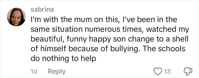 Don't Want To “Bury My Child”: Mass Support For Mom Who Burst Into School To Threaten Bully Don't Want To “Bury My Child”: Mass Support For Mom Who Burst Into School To Threaten Bully