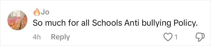 Don't Want To “Bury My Child”: Mass Support For Mom Who Burst Into School To Threaten Bully Don't Want To “Bury My Child”: Mass Support For Mom Who Burst Into School To Threaten Bully