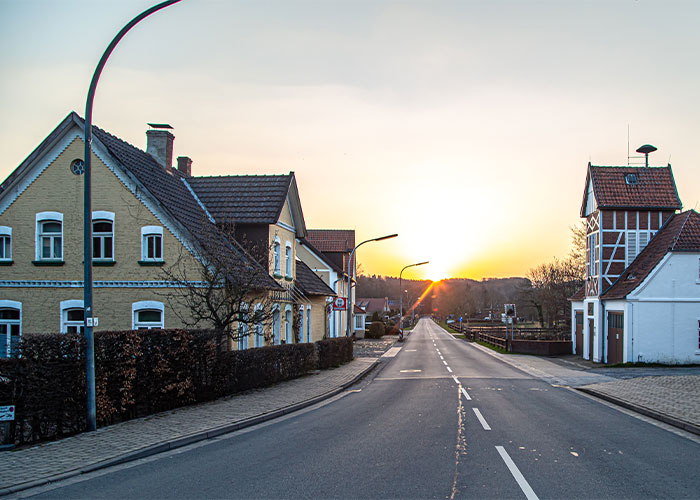 "It Just... Dawned On Her": Guy Learns A Valuable Lesson After Refusing To Care For Neighbors
