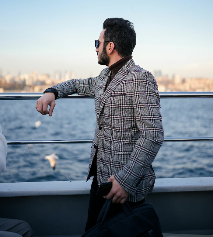 People Are Convinced That Those Who Do These 41 Things Are Not Mature