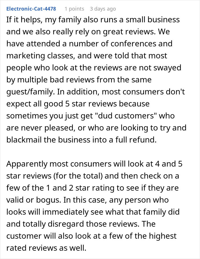 Text discussing business reviews and consumer behavior, focusing on bad reviews impacts. Text discussing business reviews and consumer behavior, focusing on bad reviews impacts.