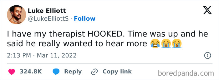 Tweet celebrating Black culture humor with emojis, says therapist was hooked and wanted to hear more.