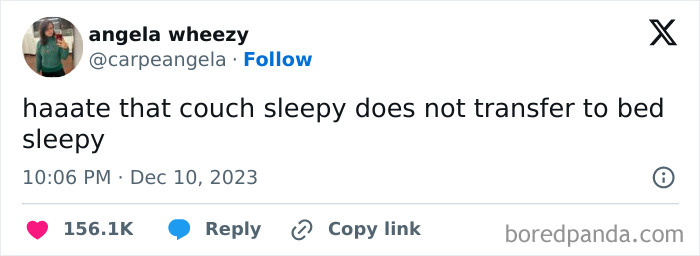 Text image of a humorous tweet about couch and bed sleepy from a popular internet humor account.