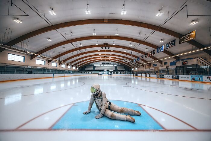 I Travel Around The Country Taking Self-Portraits In An Astronaut Suit