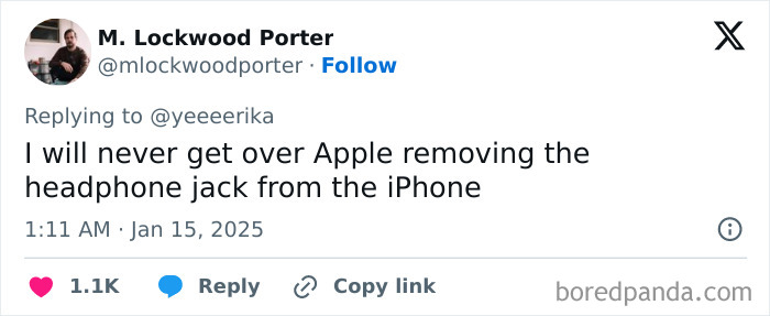 Tweet expressing honest millennial complaints about Apple's removal of the iPhone headphone jack.