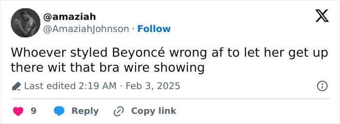 Tweet about Beyonc&eacute;'s wardrobe malfunction at the Grammys, highlighting a styling mishap with her outfit.