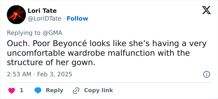 Tweet about Beyonc&eacute;'s wardrobe malfunction at the Grammys, mentioning discomfort with her gown's structure.