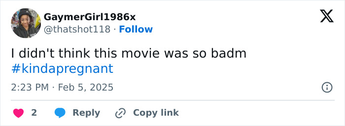 Tweet about Amy Schumer's comedy by user GaymerGirl1986x, expressing disappointment with movie hashtag #kindapregnant.